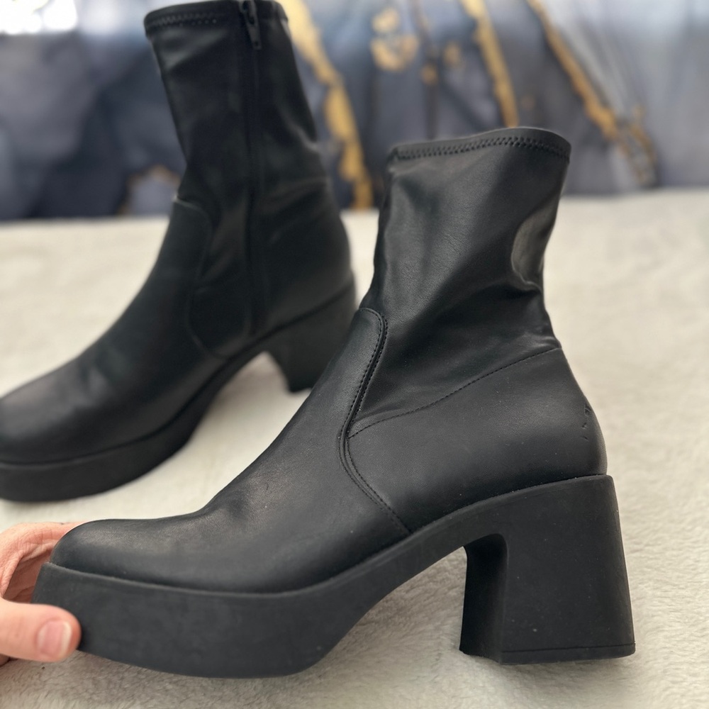 Steve Madden Inntel Bootie